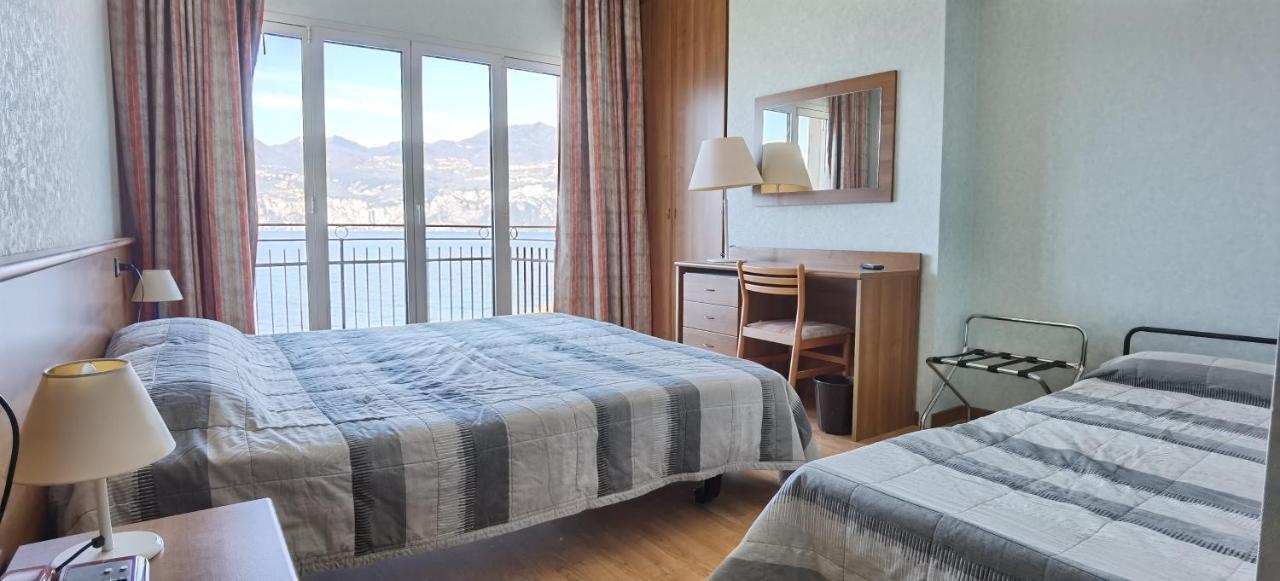 Hotel Nike Brenzone sul Garda Zewnętrze zdjęcie